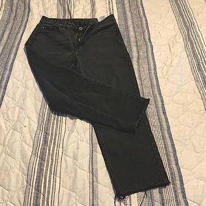 ‘ONLY’ Black Cropped Jeans, size 5/6.